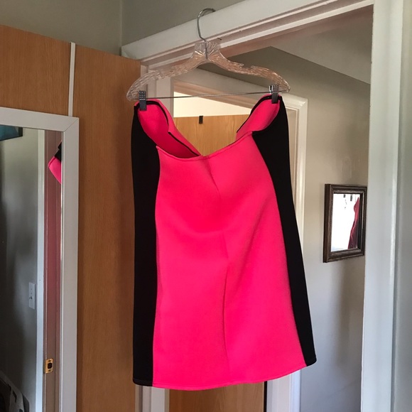NEON PINK NEOPRENE SCUBA DRESS 🎀 - Picture 7 of 14
